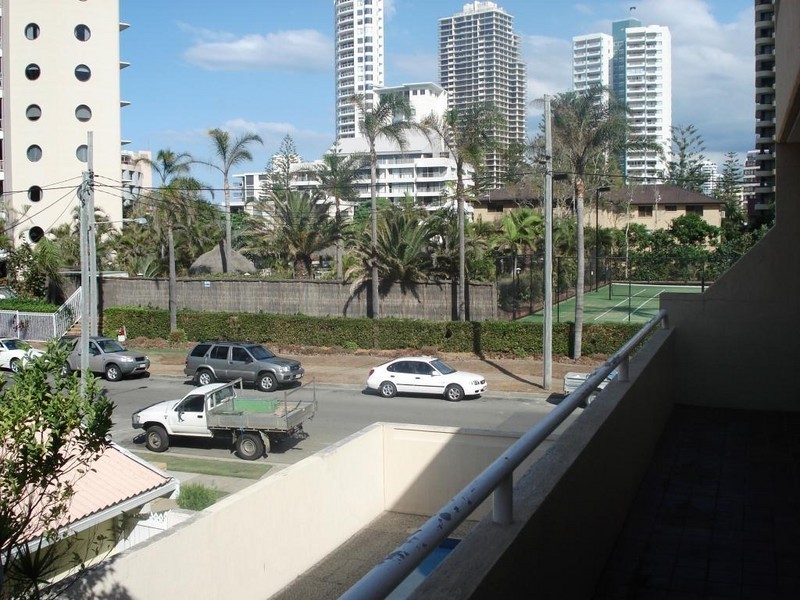 3/17 Thornton Street, Surfers Paradise QLD 4217