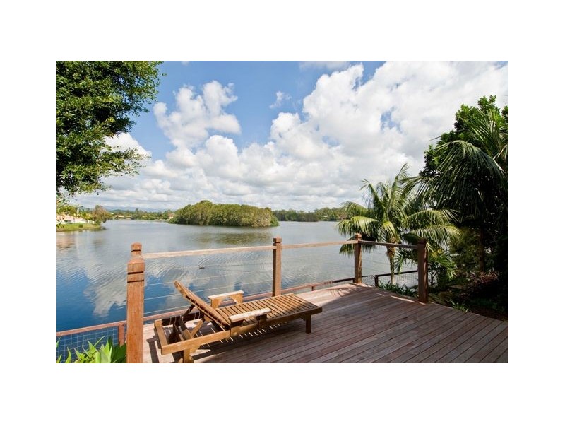 105 Newport Drive, Robina QLD 4226