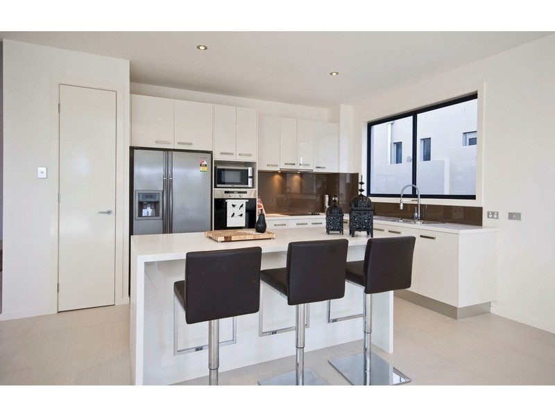 7022 Circa, Royal Pines Riverside, Benowa QLD 4217