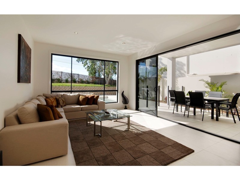 7022 Circa, Royal Pines Riverside, Benowa QLD 4217