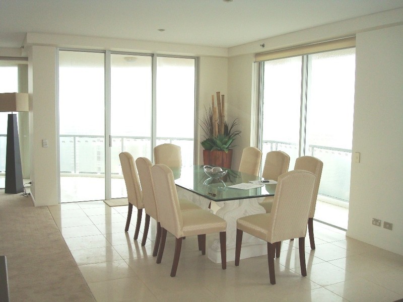 67/2894 Gold Coast Highway, Surfers Paradise QLD 4217