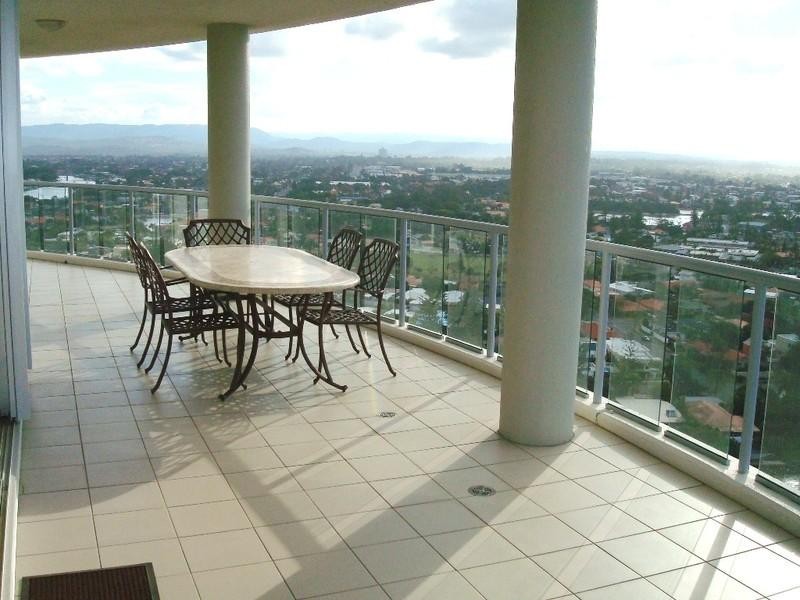 67/2894 Gold Coast Highway, Surfers Paradise QLD 4217