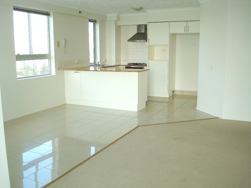 48/2894 Gold Coast Highway, Surfers Paradise QLD 4217