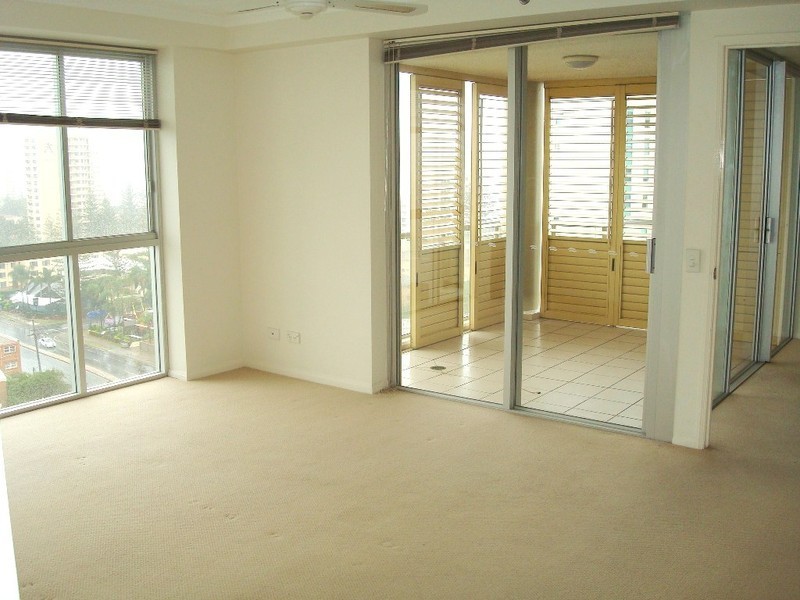 48/2894 Gold Coast Highway, Surfers Paradise QLD 4217