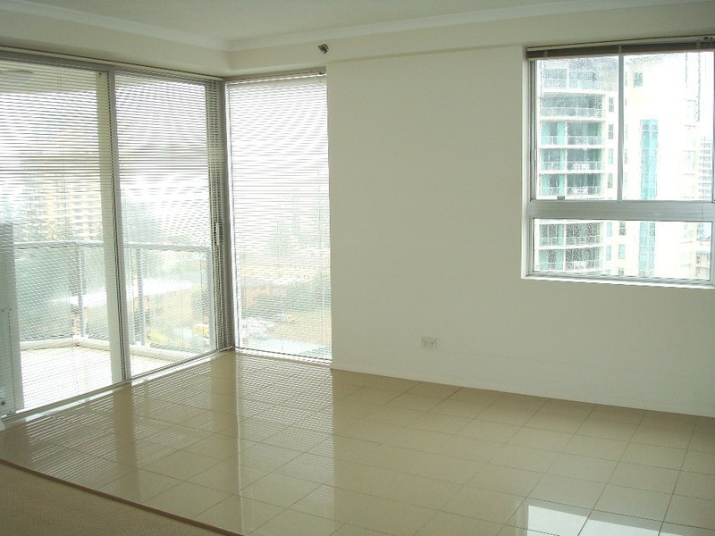 48/2894 Gold Coast Highway, Surfers Paradise QLD 4217