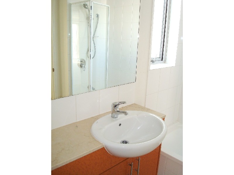 48/2894 Gold Coast Highway, Surfers Paradise QLD 4217