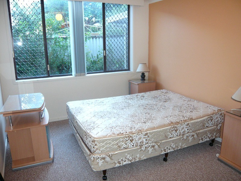 1/11 Jubilee Avenue, Broadbeach QLD 4218