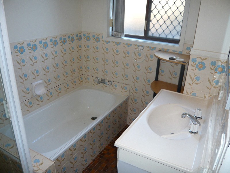 1/11 Jubilee Avenue, Broadbeach QLD 4218