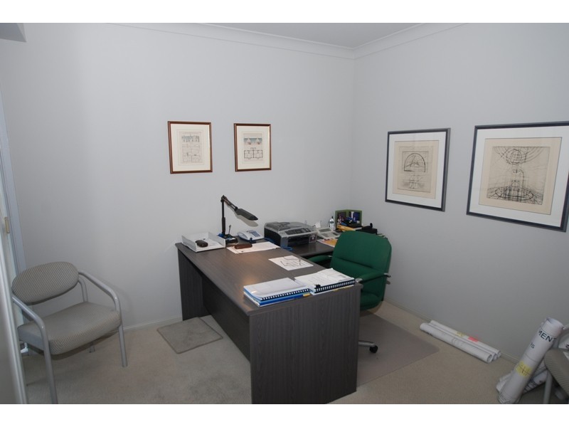 71 Santa Cruz Boulevard, Clear Island Waters QLD 4226