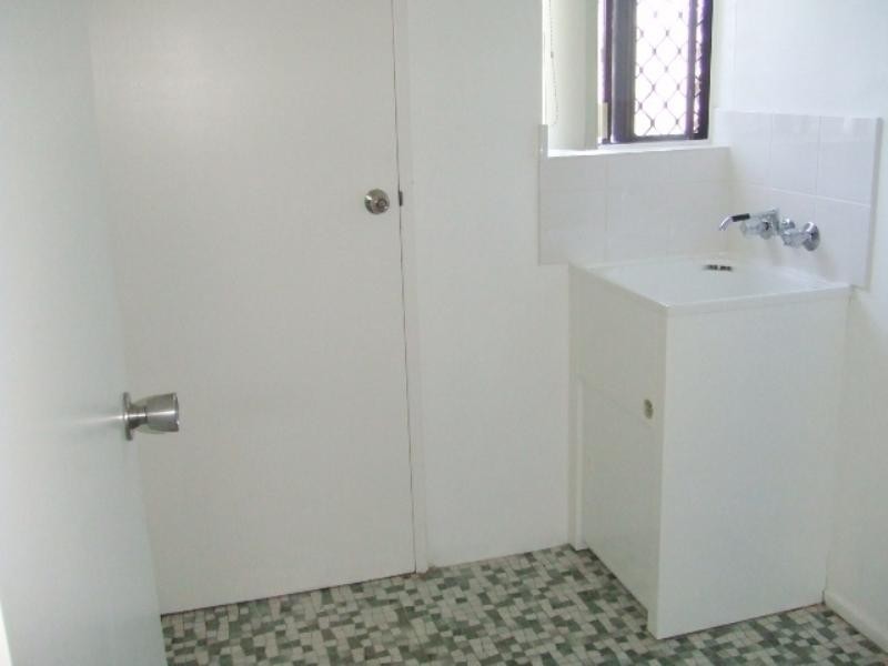 16B Crimson Court, Miami QLD 4220