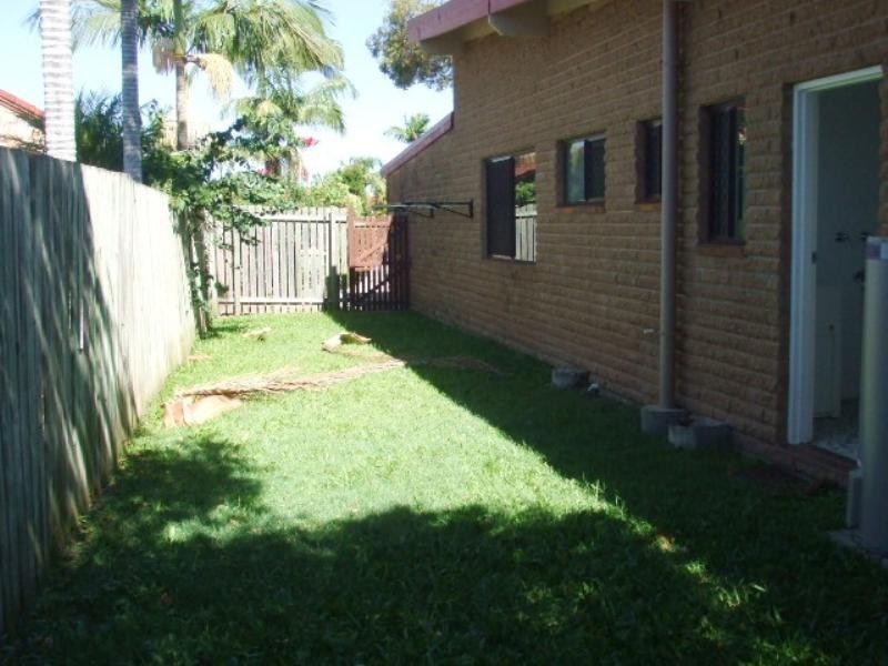 16B Crimson Court, Miami QLD 4220