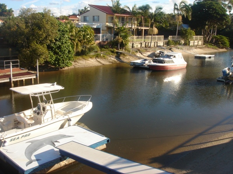 10 Pensacola Court, Broadbeach Waters QLD 4218