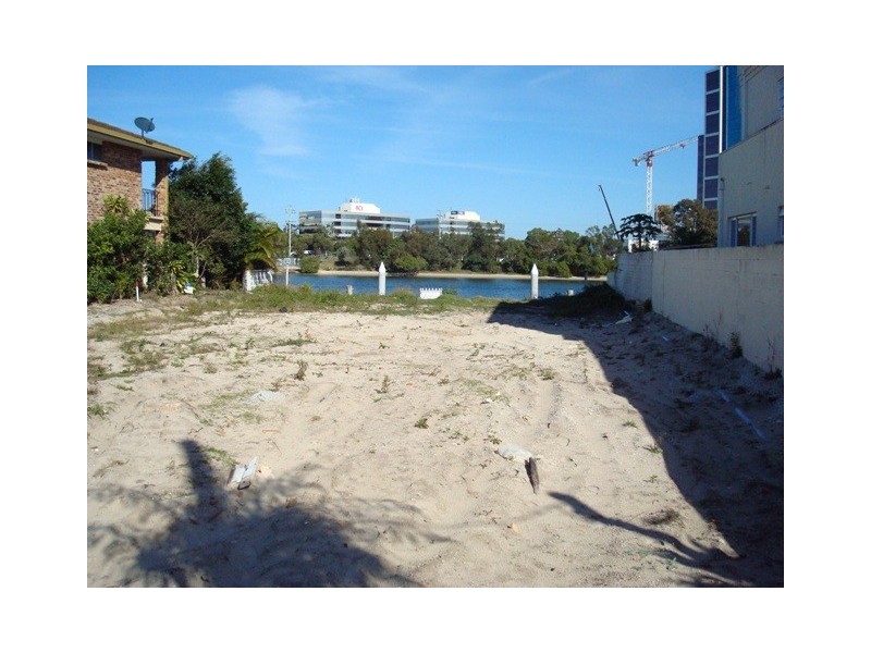 Chevron Island QLD 4217