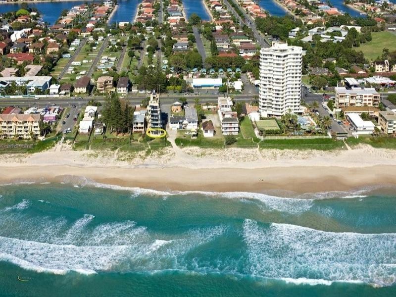 1 ‘Shoreline on the Beach’, 1285 Gold Coast Highway, Palm Beach QLD 4221