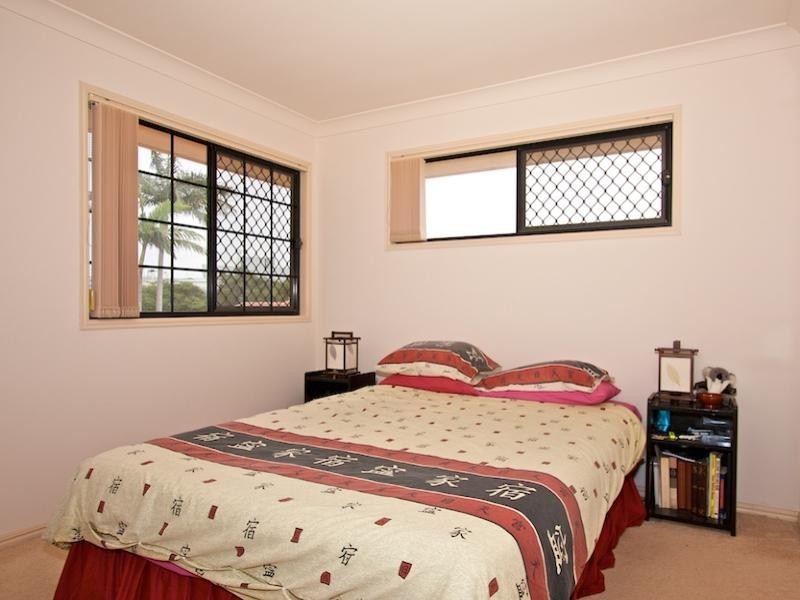 Mermaid Waters QLD 4218