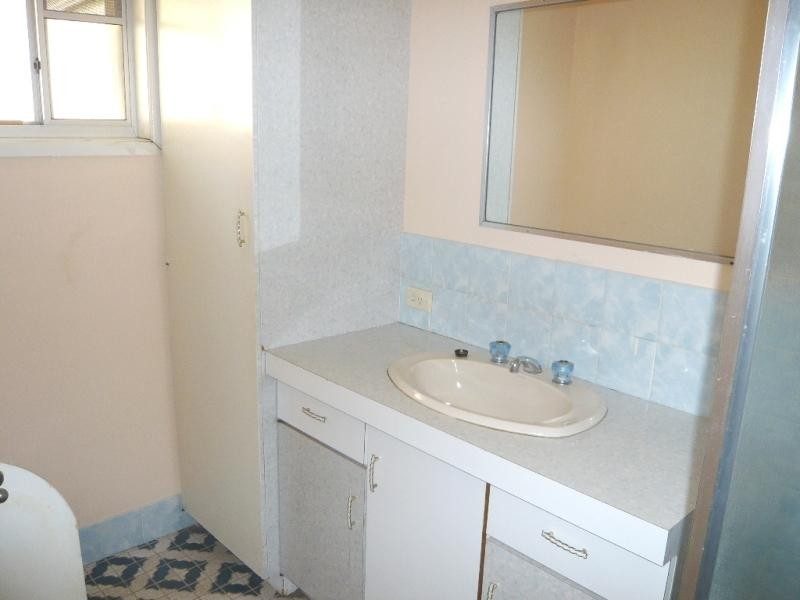 25 Sunrise Boulevard, Surfers Paradise QLD 4217