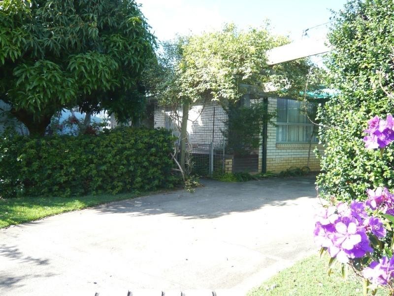 25 Sunrise Boulevard, Surfers Paradise QLD 4217