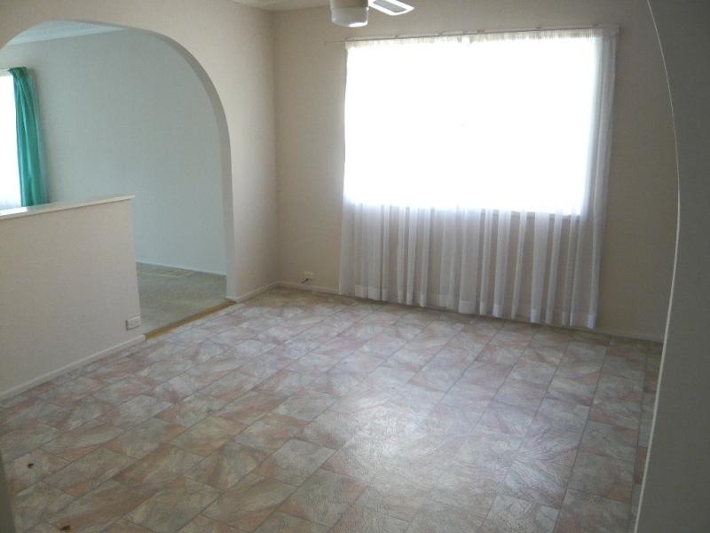 25 Sunrise Boulevard, Surfers Paradise QLD 4217