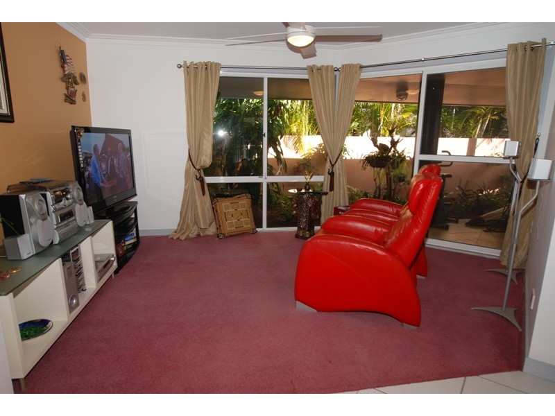 55 Fairway Drive, Clear Island Waters QLD 4226