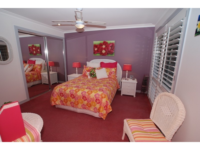 55 Fairway Drive, Clear Island Waters QLD 4226