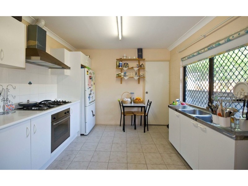 8 Glenelg Avenue, Mermaid Beach QLD 4218