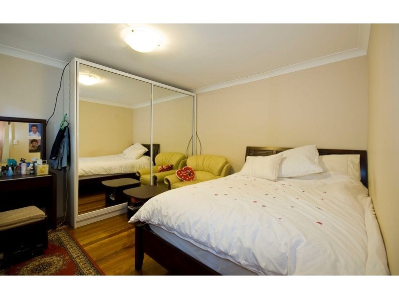 8 Glenelg Avenue, Mermaid Beach QLD 4218