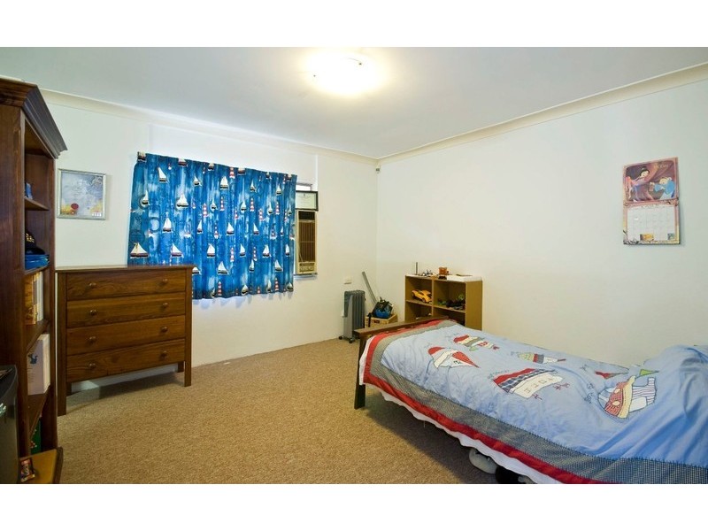 8 Glenelg Avenue, Mermaid Beach QLD 4218