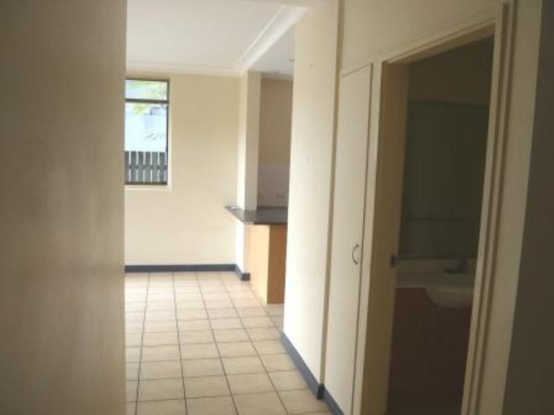 20 Hill Avenue, Burleigh Heads QLD 4220