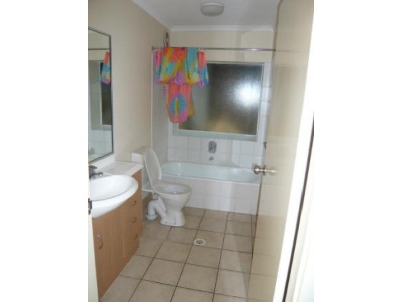 20 Hill Avenue, Burleigh Heads QLD 4220