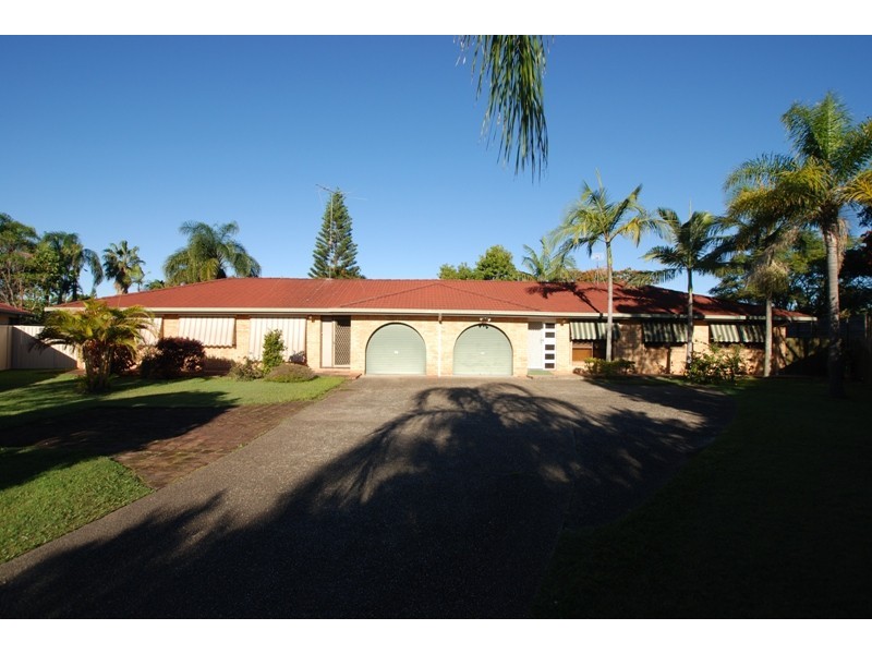 Broadbeach Waters QLD 4218