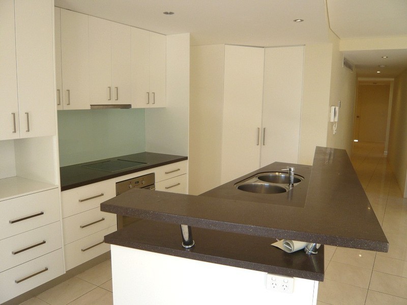 29 Bauer Street, Southport QLD 4215