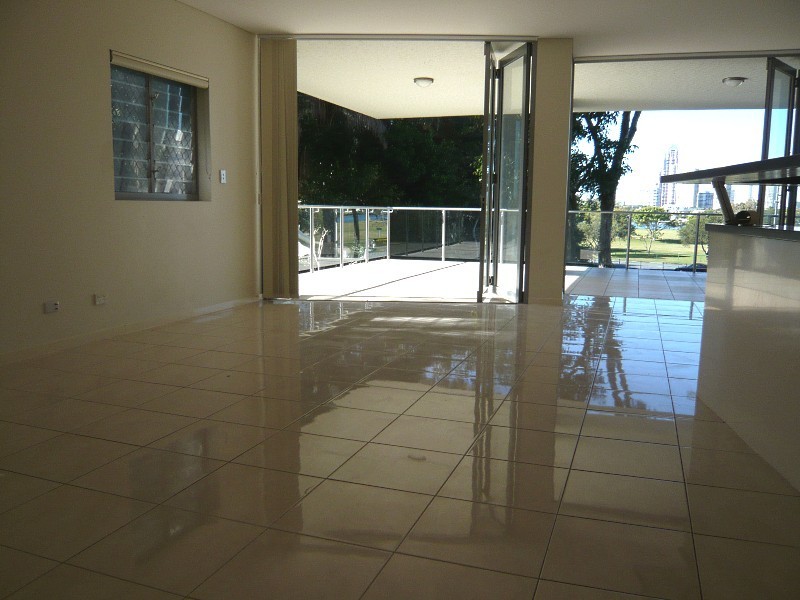 29 Bauer Street, Southport QLD 4215