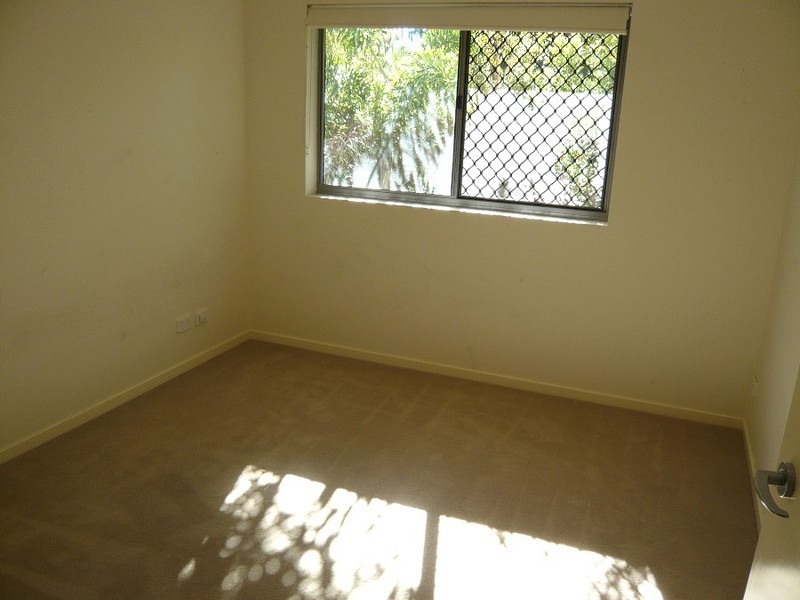 29 Bauer Street, Southport QLD 4215