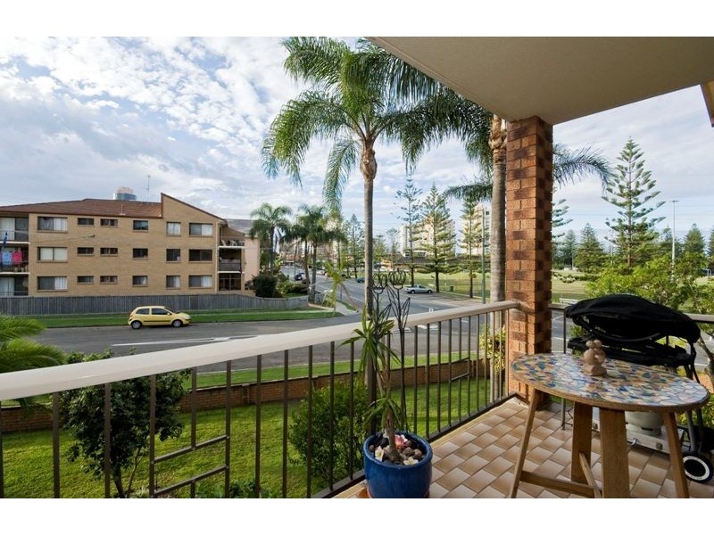 5/150 Surf Parade, Broadbeach QLD 4218
