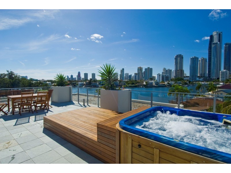Apt 5 Eden on Sunset, 68 Sunset Boulevard, Surfers Paradise QLD 4217