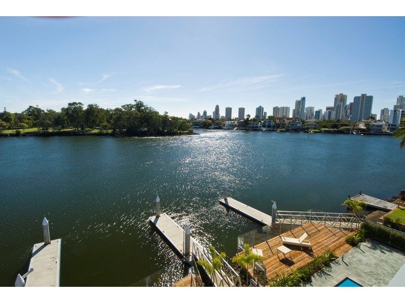 Apt 6 Eden on Sunset, 68 Sunset Boulevard, Surfers Paradise QLD 4217