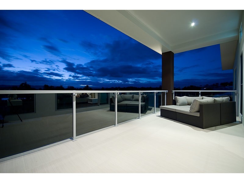 1038 Lakeview Terrace, Royal Pines, Benowa QLD 4217