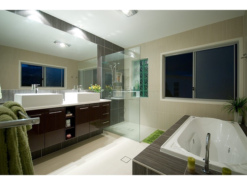 1038 Lakeview Terrace, Royal Pines, Benowa QLD 4217