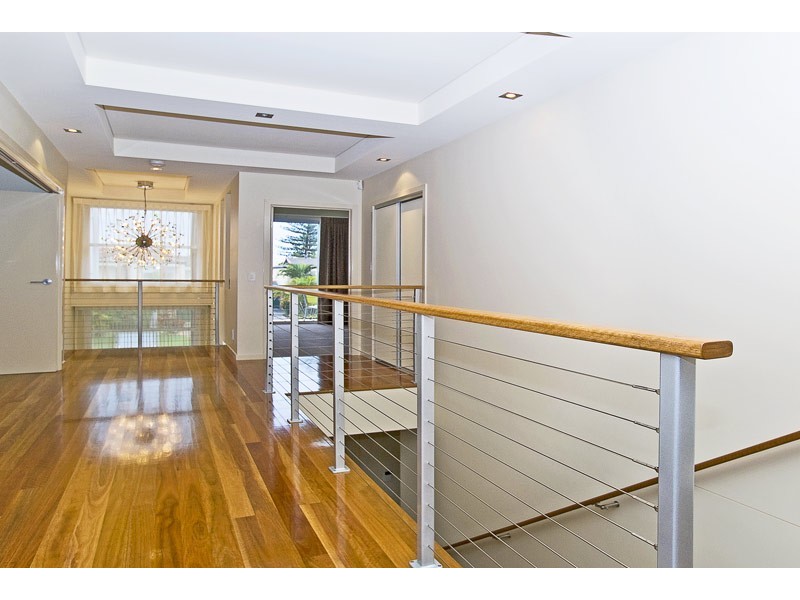 29 Hilda Street, Mermaid Beach QLD 4218