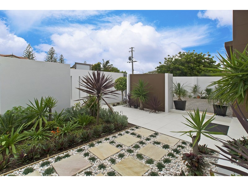 29 Hilda Street, Mermaid Beach QLD 4218