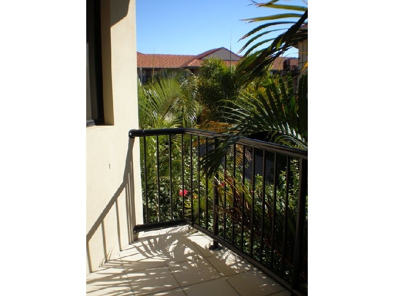 14 Markeri Street, Mermaid Beach QLD 4218