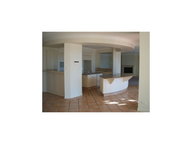 Clear Island Waters QLD 4226