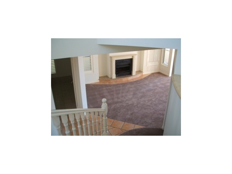 Clear Island Waters QLD 4226