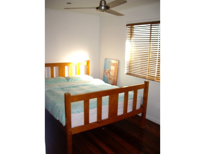 198C Hedges Avenue, Mermaid Beach QLD 4218