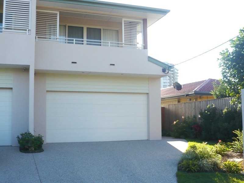 76 Paradise Island, Surfers Paradise QLD 4217