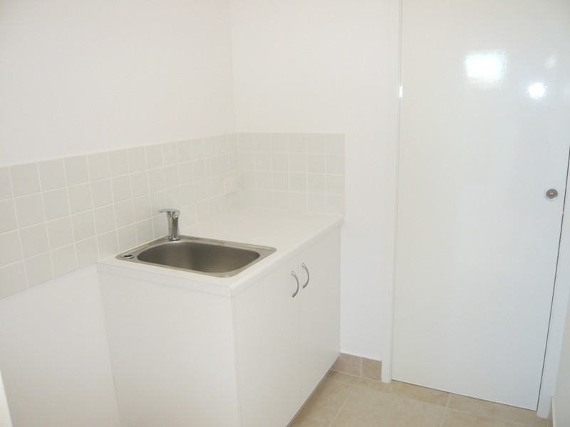 76 Paradise Island, Surfers Paradise QLD 4217