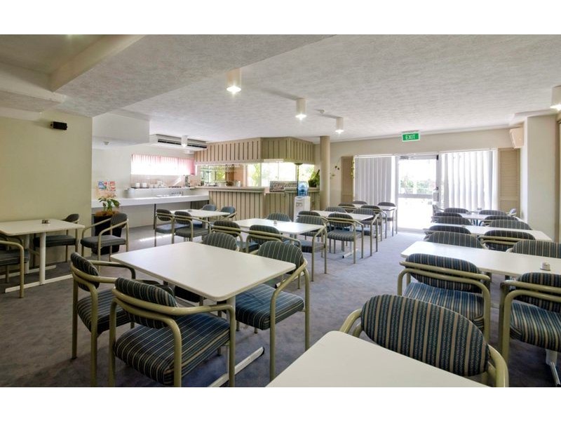 218/2011 Gold Coast Highway, Miami QLD 4220