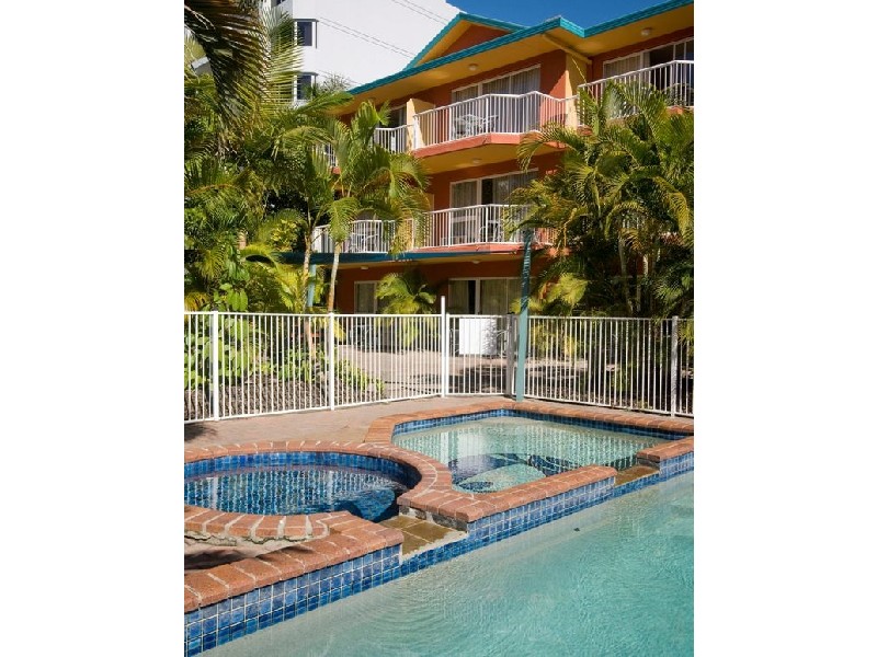218/2011 Gold Coast Highway, Miami QLD 4220