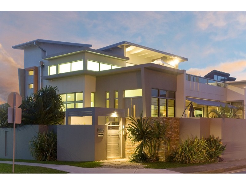 16 Hedges Avenue, Mermaid Beach QLD 4218