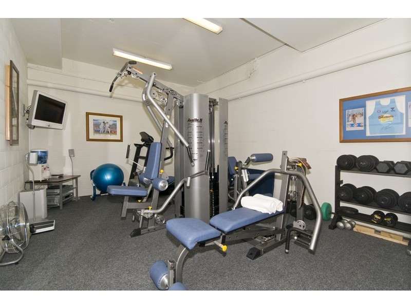 16 Hedges Avenue, Mermaid Beach QLD 4218